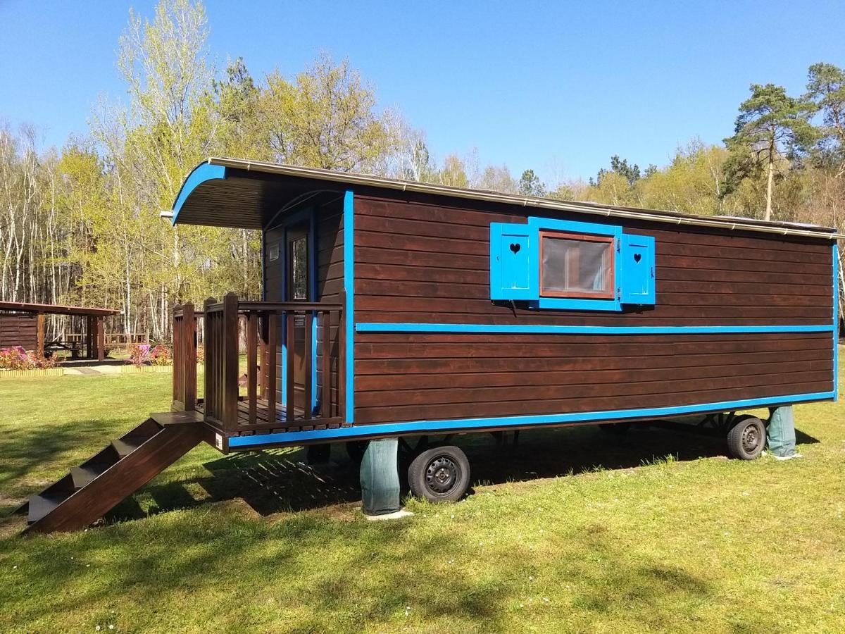 Roulottes Du Chalet Des Pins Rougeou Dış mekan fotoğraf