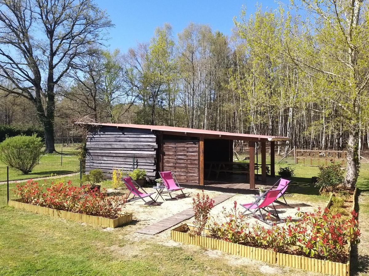 Roulottes Du Chalet Des Pins Rougeou Dış mekan fotoğraf